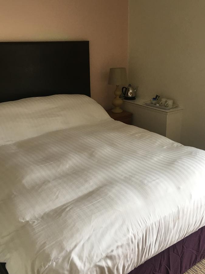 Winston Manor Guesthouse Rooms Churchill  Dış mekan fotoğraf