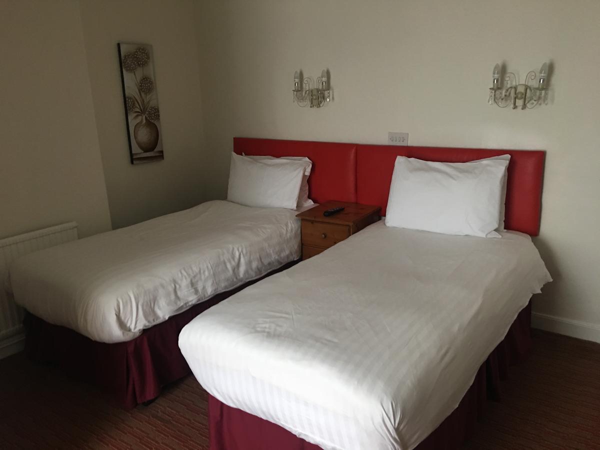 Winston Manor Guesthouse Rooms Churchill  Dış mekan fotoğraf