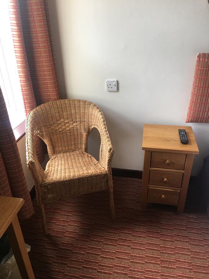 Winston Manor Guesthouse Rooms Churchill  Dış mekan fotoğraf