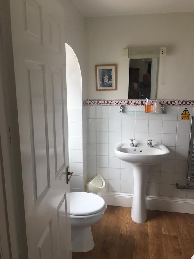 Winston Manor Guesthouse Rooms Churchill  Dış mekan fotoğraf