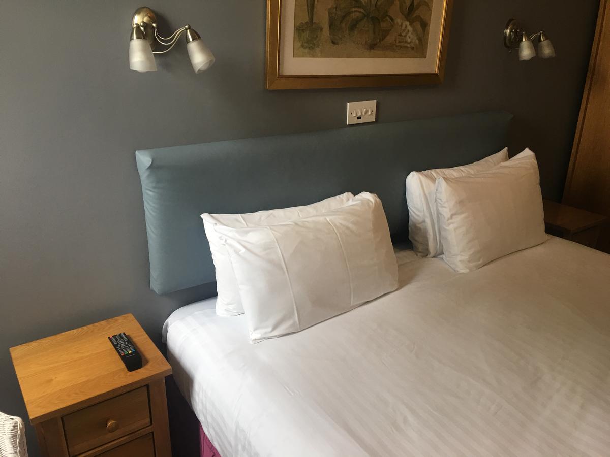 Winston Manor Guesthouse Rooms Churchill  Dış mekan fotoğraf