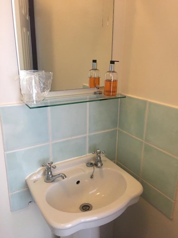 Winston Manor Guesthouse Rooms Churchill  Dış mekan fotoğraf