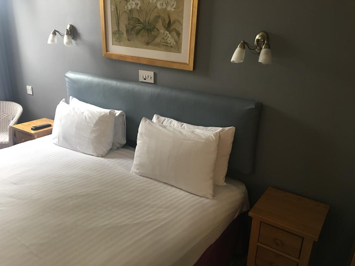 Winston Manor Guesthouse Rooms Churchill  Dış mekan fotoğraf