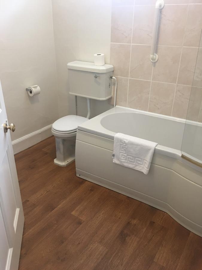 Winston Manor Guesthouse Rooms Churchill  Dış mekan fotoğraf