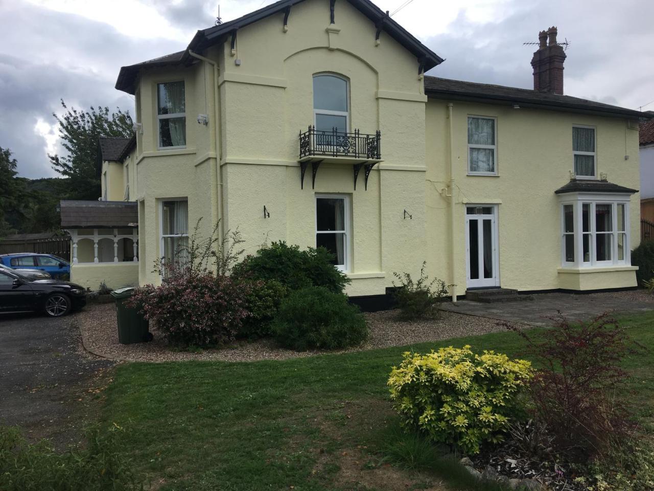 Winston Manor Guesthouse Rooms Churchill  Dış mekan fotoğraf